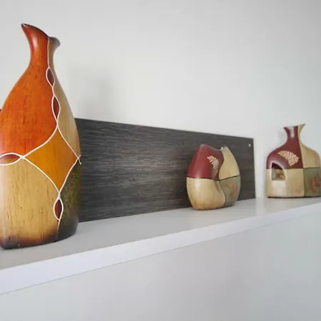 Modern In Las Americas *